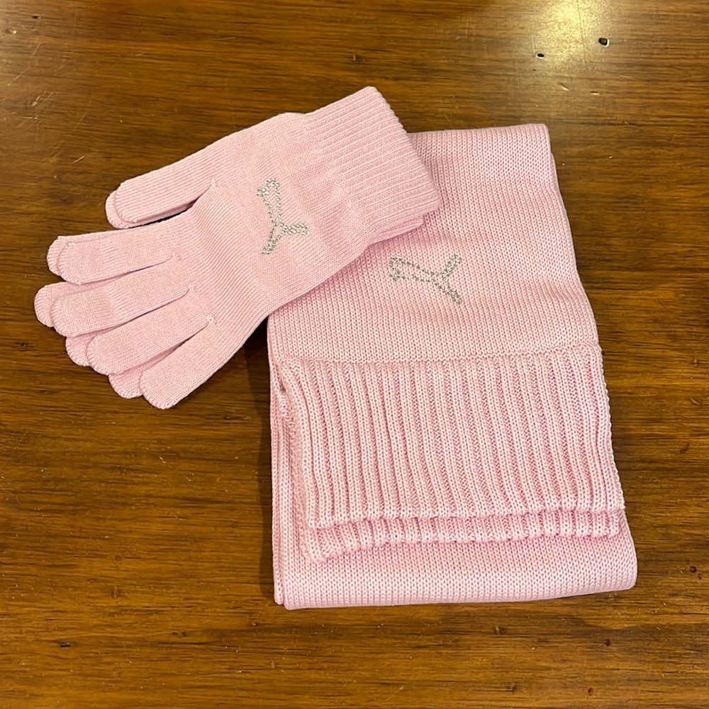 Puma Winter Gloves and Scarf Gift Set pink style “Diamond” new Women’s Medium